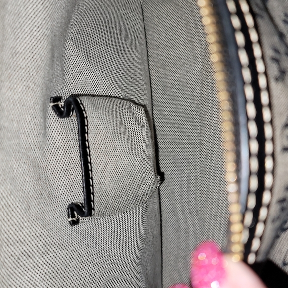 Dooney and Bourke bag - Picture 7 of 15